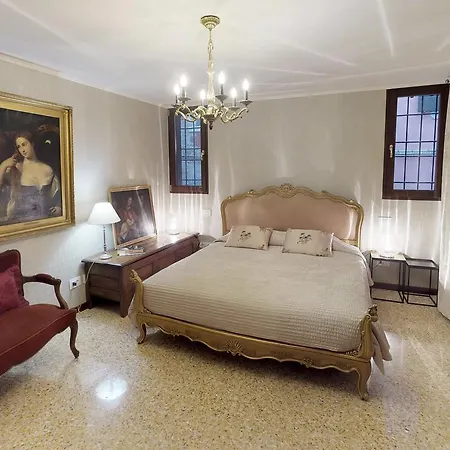 Apartment Ca' Moro Murano Venice